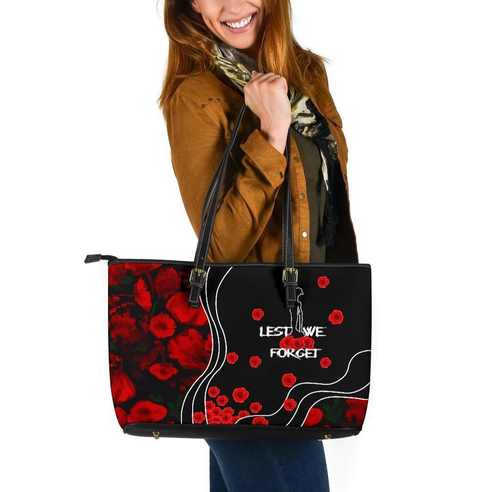 anzac-lest-we-forget-large-leather-tote-bag-poppy-flowers