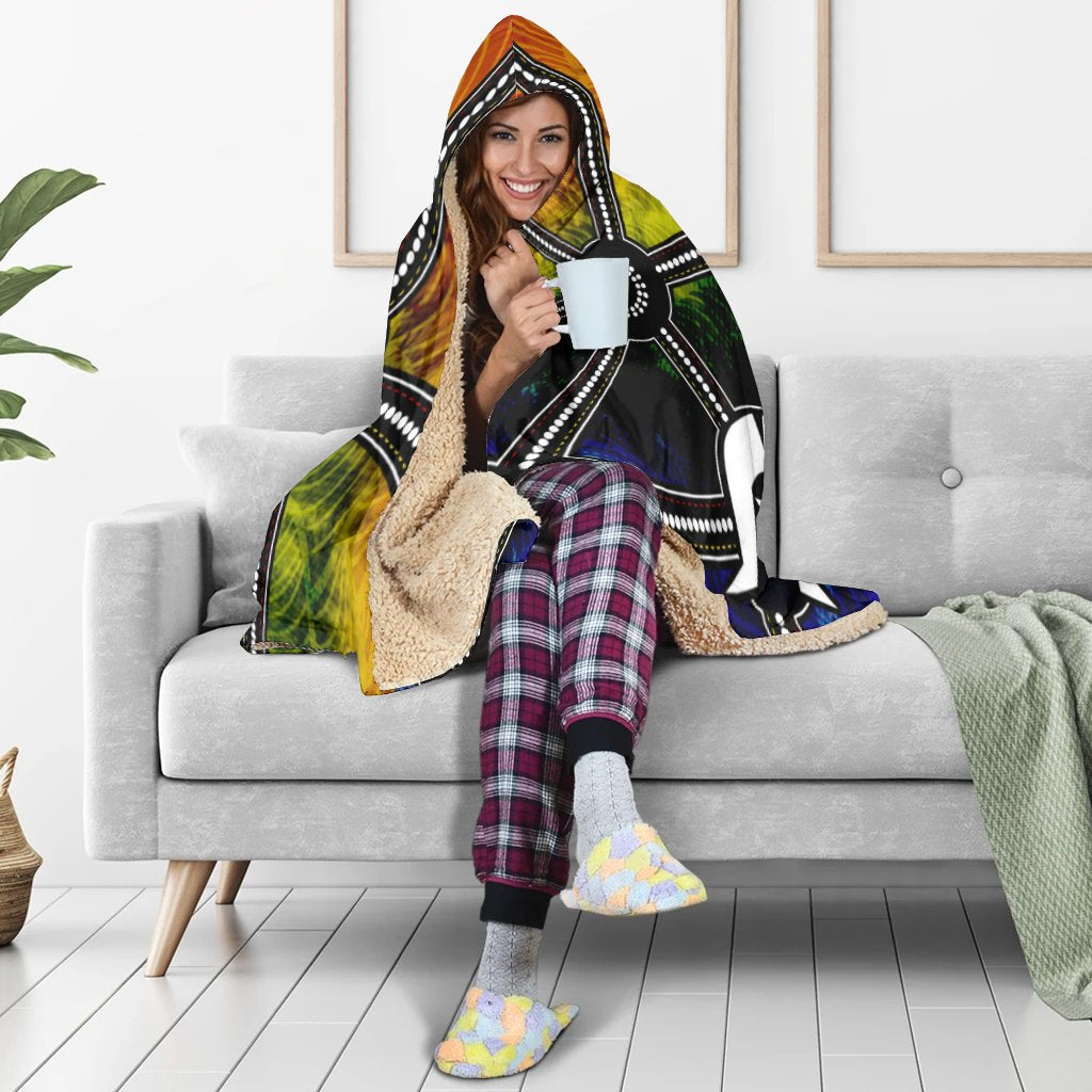custom-naidoc-week-2021-hoodie-blanket-aboriginal-geometric-style