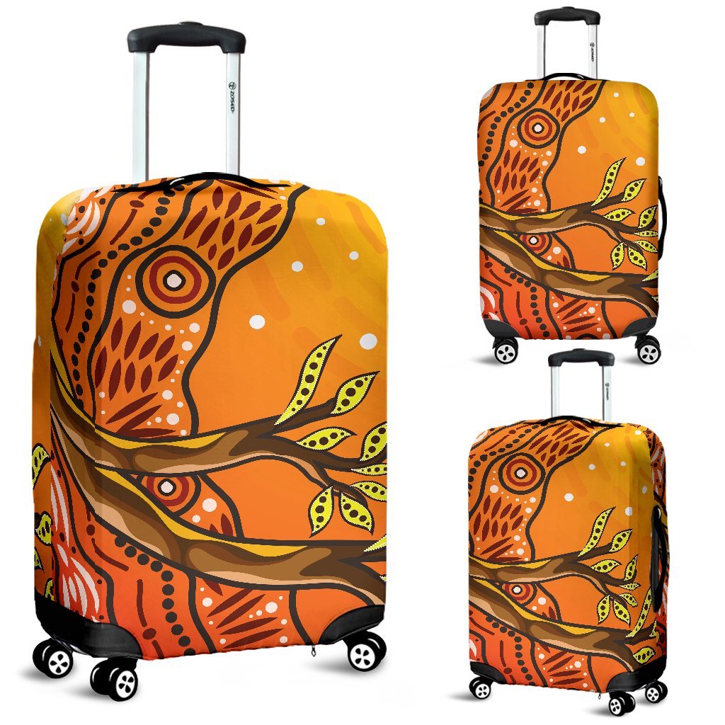 aboriginal-luggage-covers-tree-on-the-hill