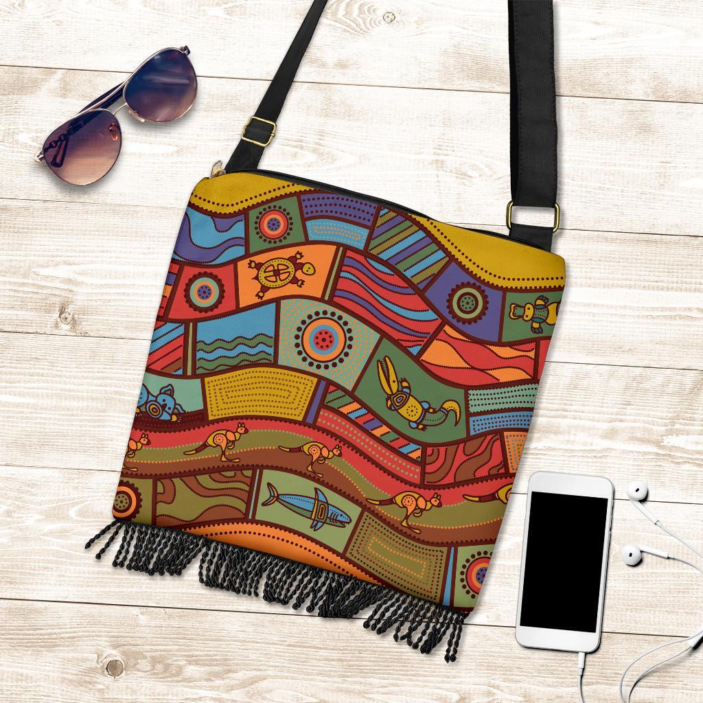 crossbody-boho-handbag-aboriginal-art-with-animals