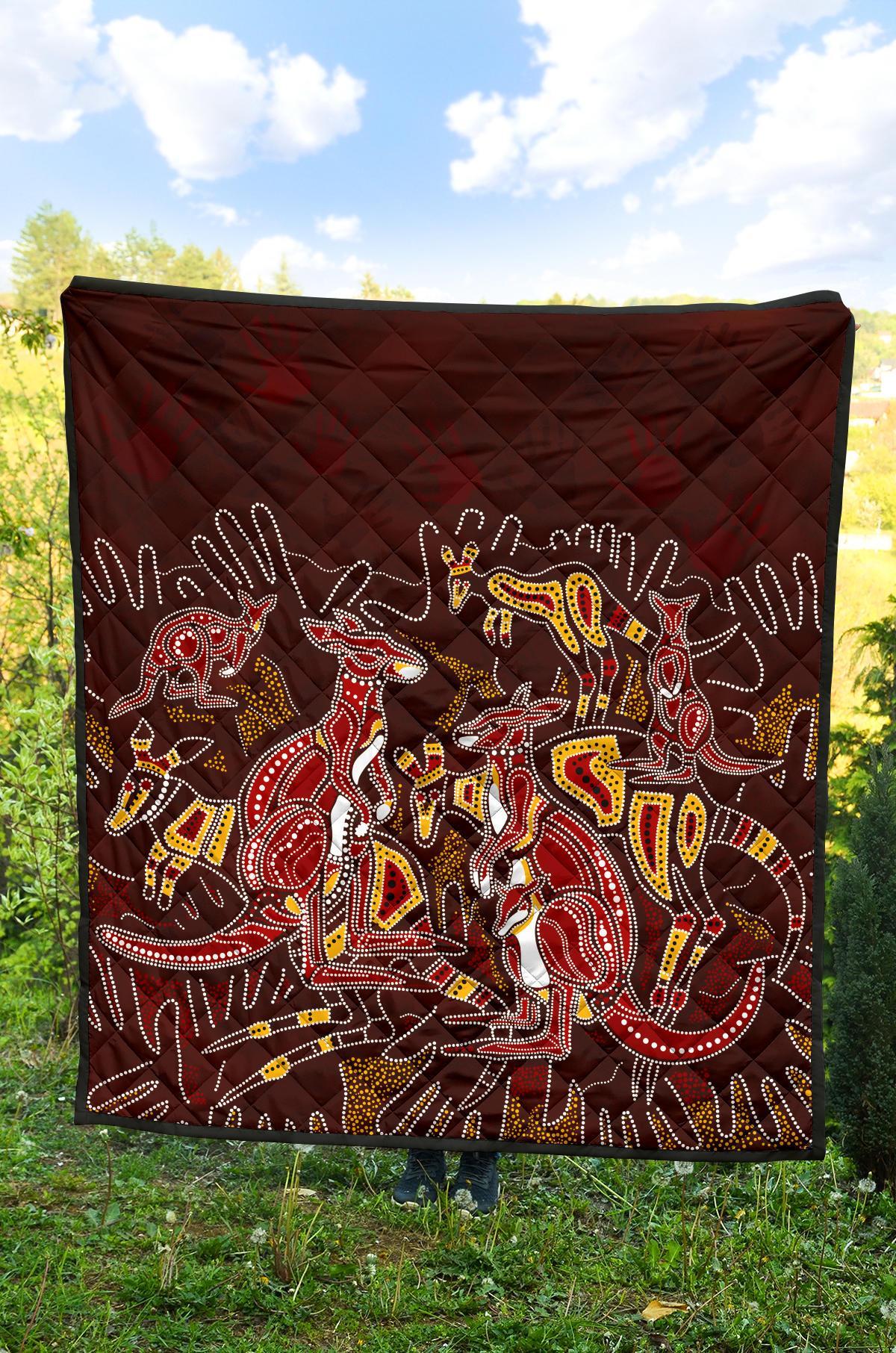 aboriginal-premium-quilt-kangaroo-family-with-hand-art