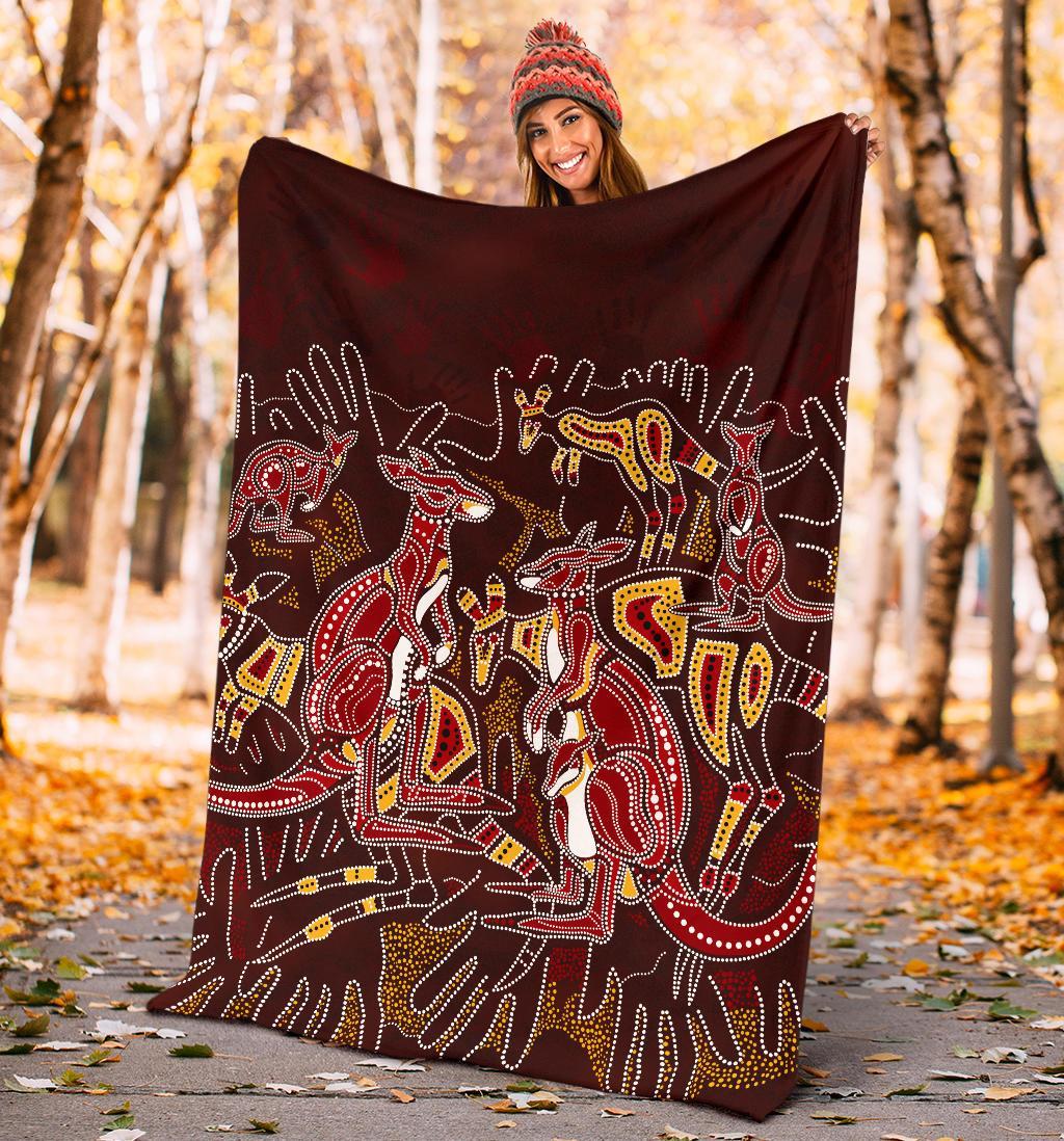 aboriginal-premium-blanket-kangaroo-family-with-hand-art