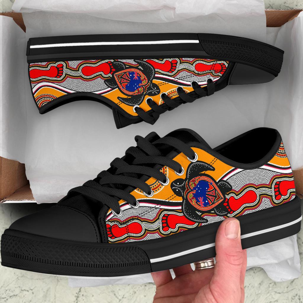 canvas-shoes-aboriginal-patterns-shoes-turtle-low-top